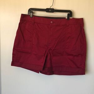 Lane Bryant The Softest Collection Mid Rise Short Size 18 NWT Red Sateen